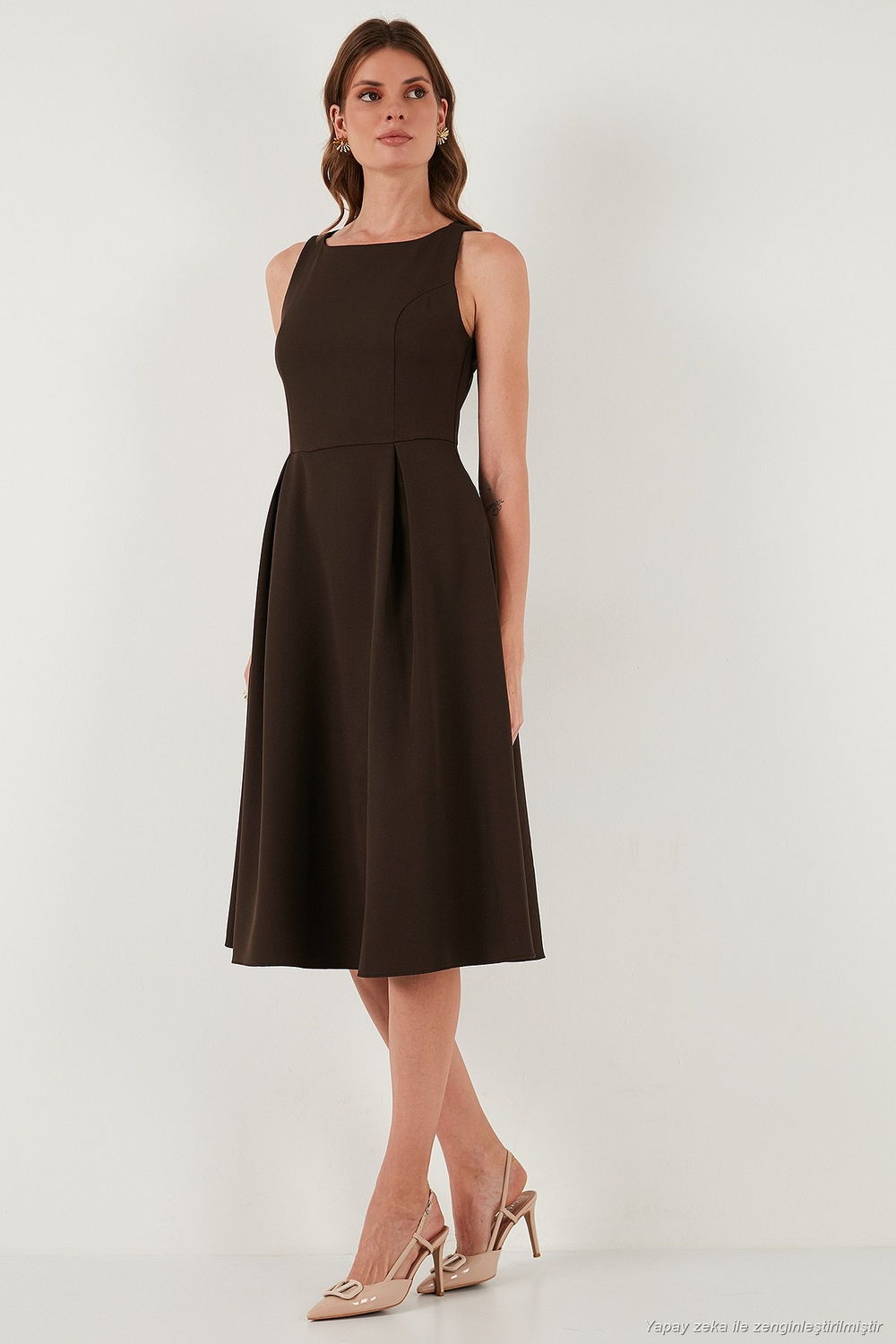 Regular Fit Bisiklet Yaka Cepli Pileli Midi Boy Abiye ve Mezuniyet Kadın Elbise 6111963 KAHVE