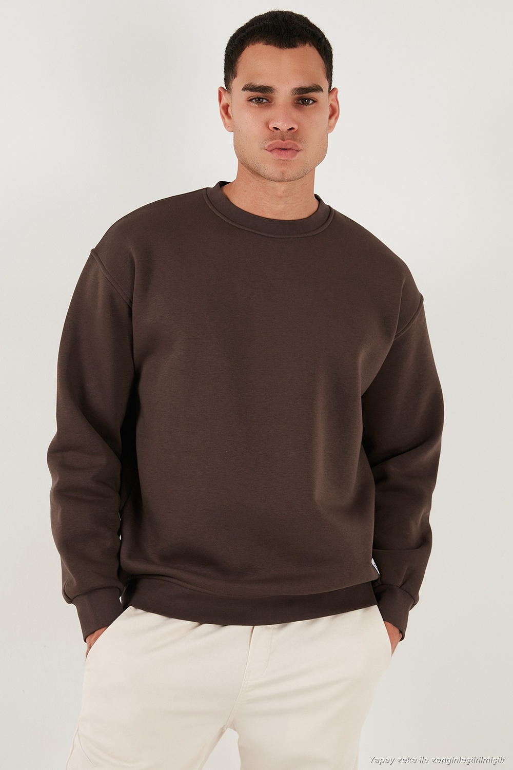 Regular Fit Bisiklet Yaka Pamuklu İçi Tüylü Yumuşak Şardonlu Erkek Sweat 5905255 KOYU KAHVE