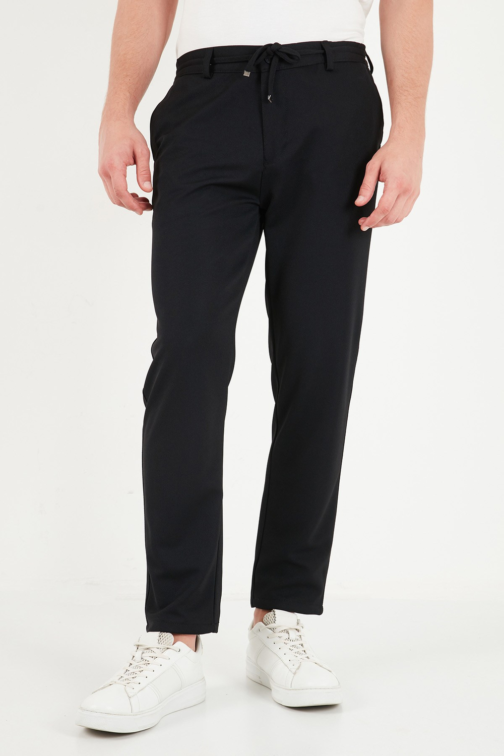 Regular Fit Düz Paça Bağlamalı Erkek Pantolon 6843700 SİYAH