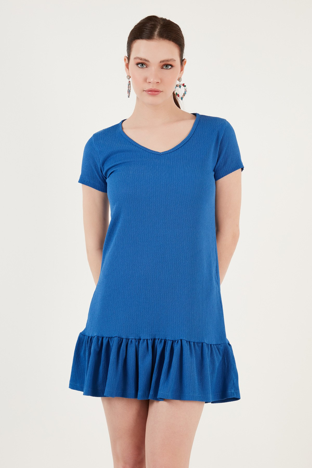 Regular Fit Fırfırlı V Yaka Bürümcük Mini Kadın Elbise 5865071 SAKS