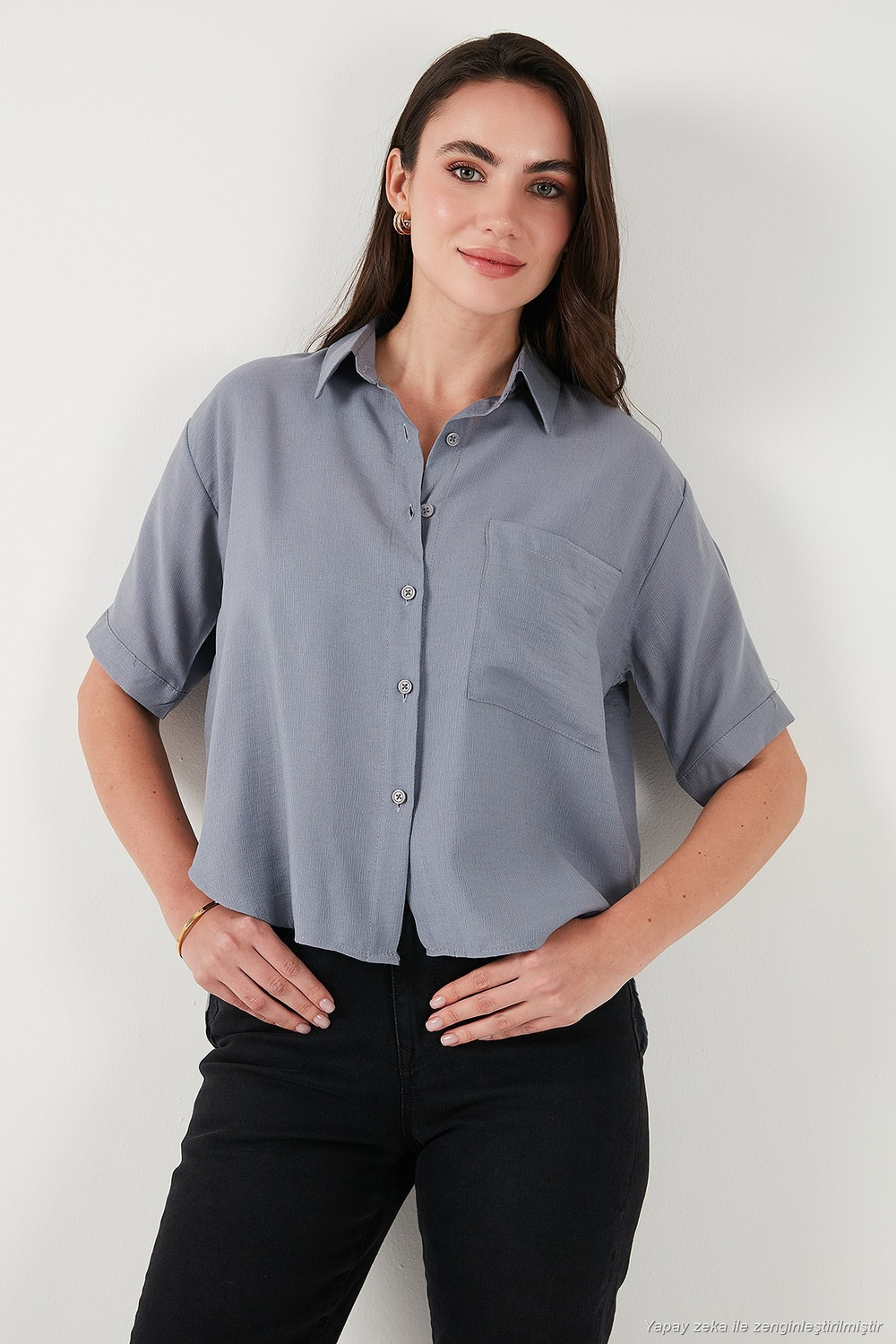 Regular Fit Göğüs Cepli Kısa Kollu Kadın Gömlek 6779324 GRİ