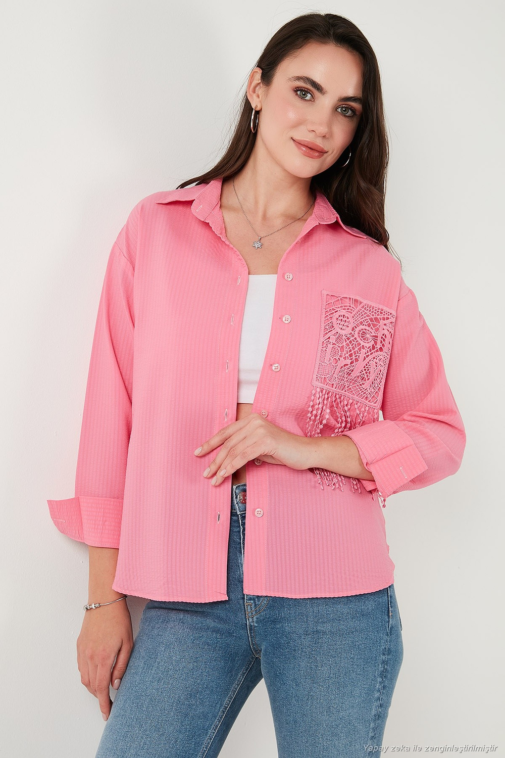 Regular Fit Güpürlü Cep Detaylı Uzun Kollu Kadın Gömlek 6773215 Şeker Pembe