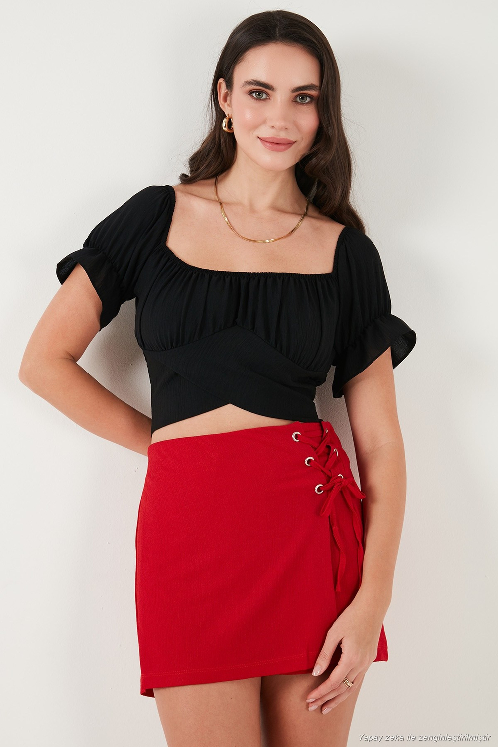 Regular Fit Madonna Yaka Bağlama Detaylı Crop Kadın Bluz 6527017 SİYAH