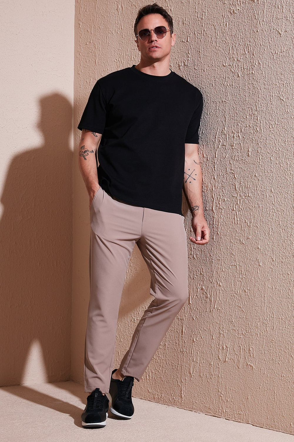Regular Fit Normal Bel Düz Paça Bağlamalı Jogger Erkek Pantolon CF25617801 BEJ