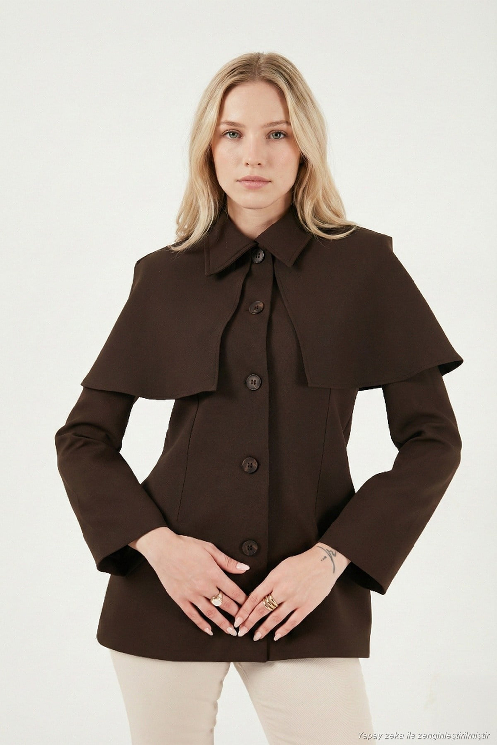 Regular Fit Pelerin Detaylı Düğmeli Kadın Ceket 6927687 KAHVE