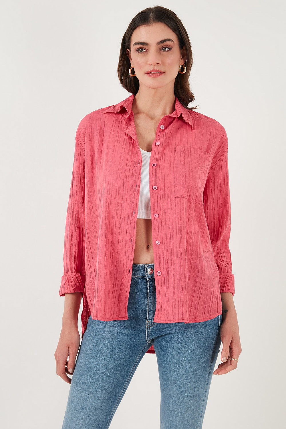Regular Fit Tek Cepli Önü Kısa Arkası Uzun Krinkıl Kadın Gömlek 6772752 FUŞYA