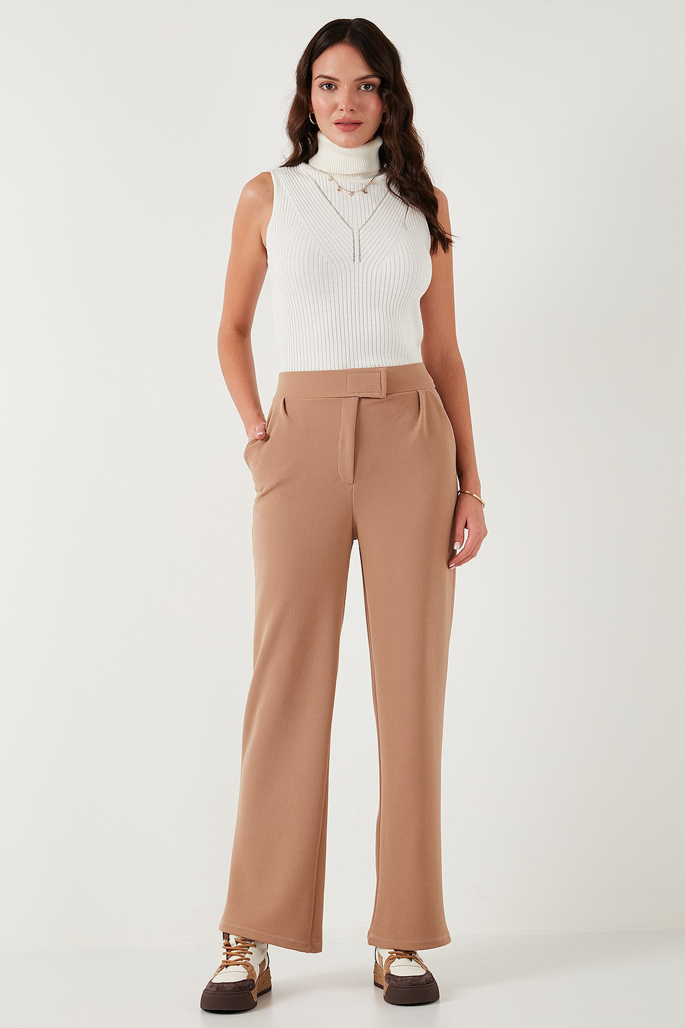 Regular Fit Yüksek Bel Bol Paça Kadın Pantolon 5861279 TABA