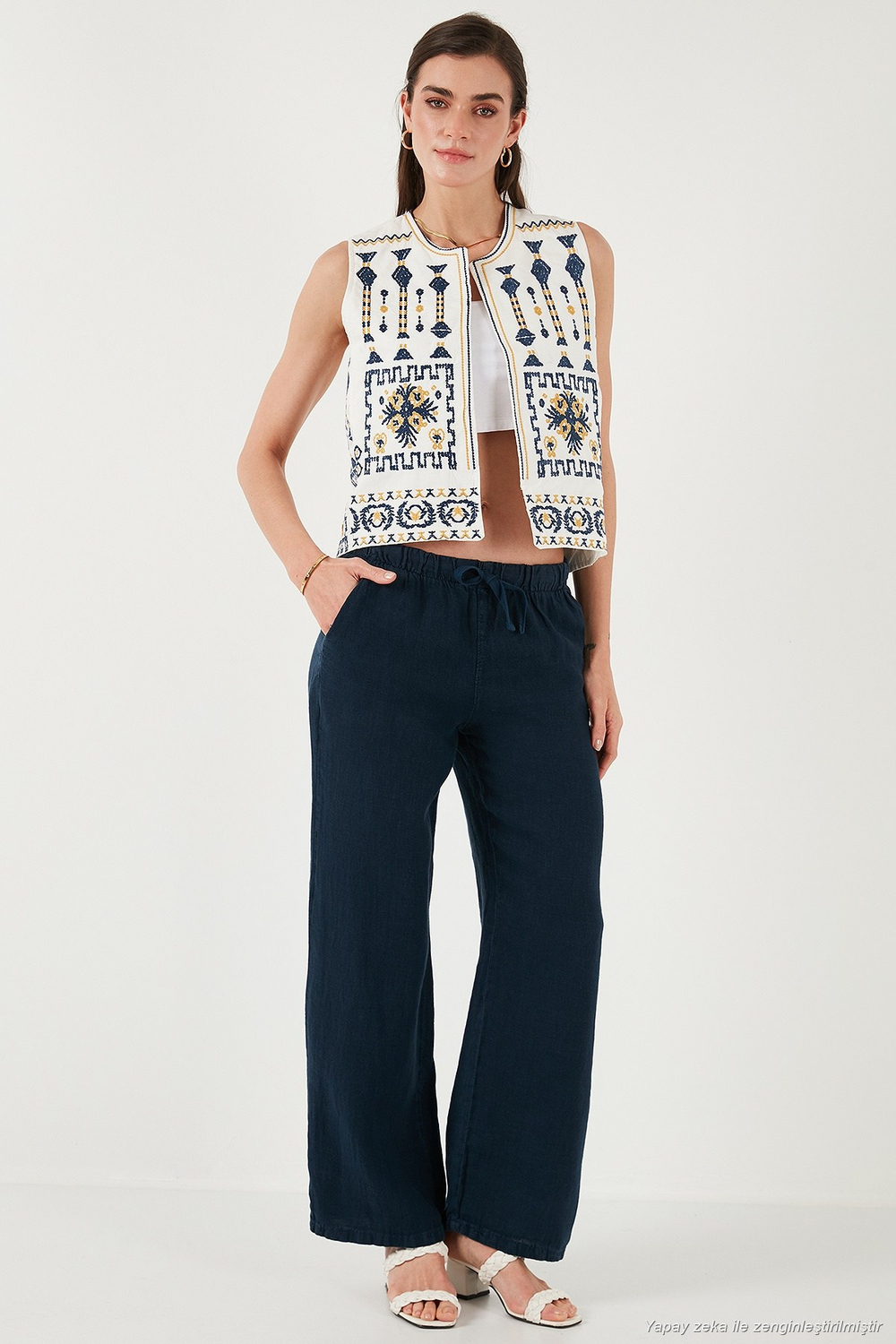 Relaxed Fit Normal Bel Geniş Paça Çİft Cepli Keten Kadın Pantolon 668YP4991 LACİVERT