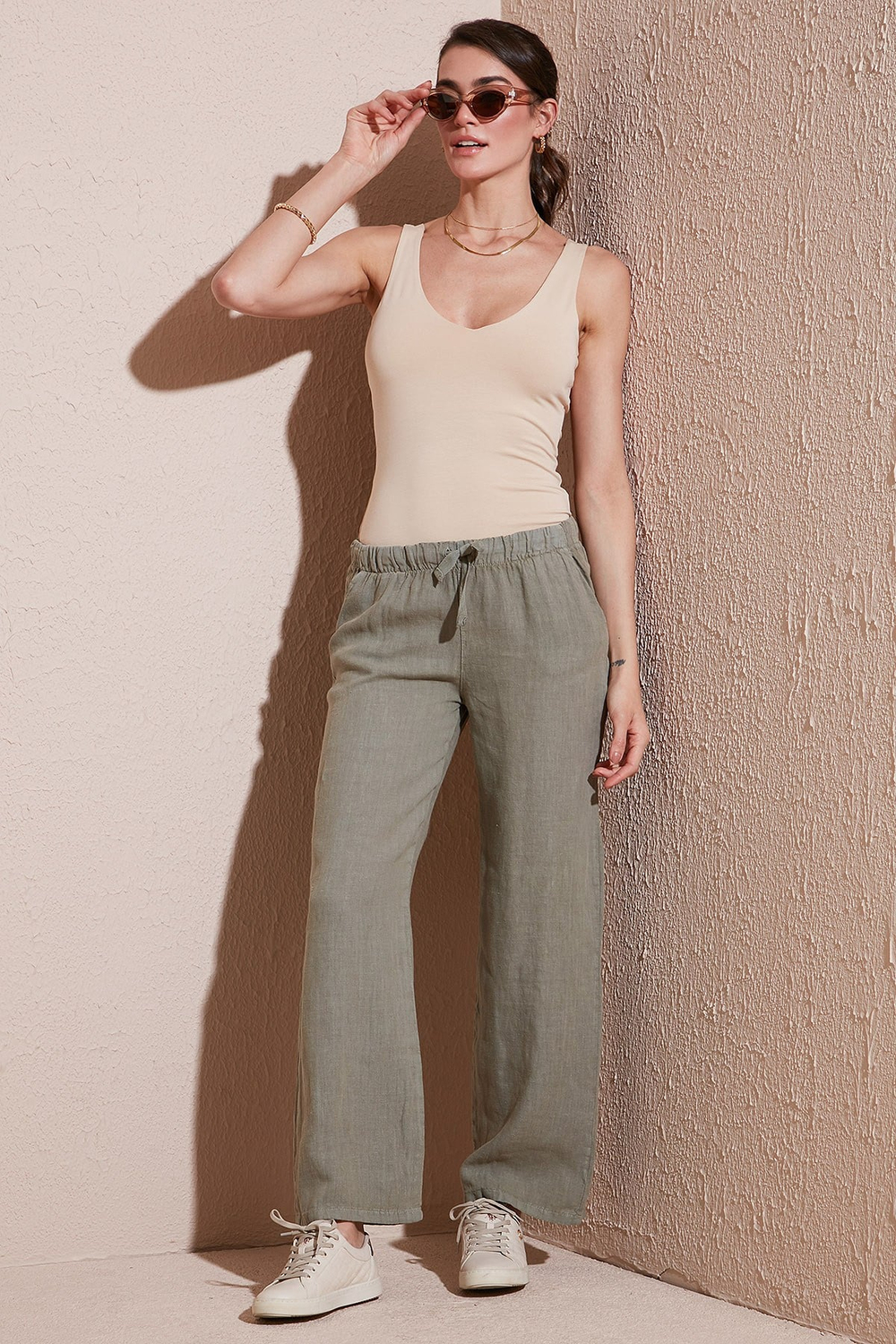 Relaxed Fit Normal Bel Geniş Paça Çİft Cepli Keten Kadın Pantolon 668YP4991 HAKİ