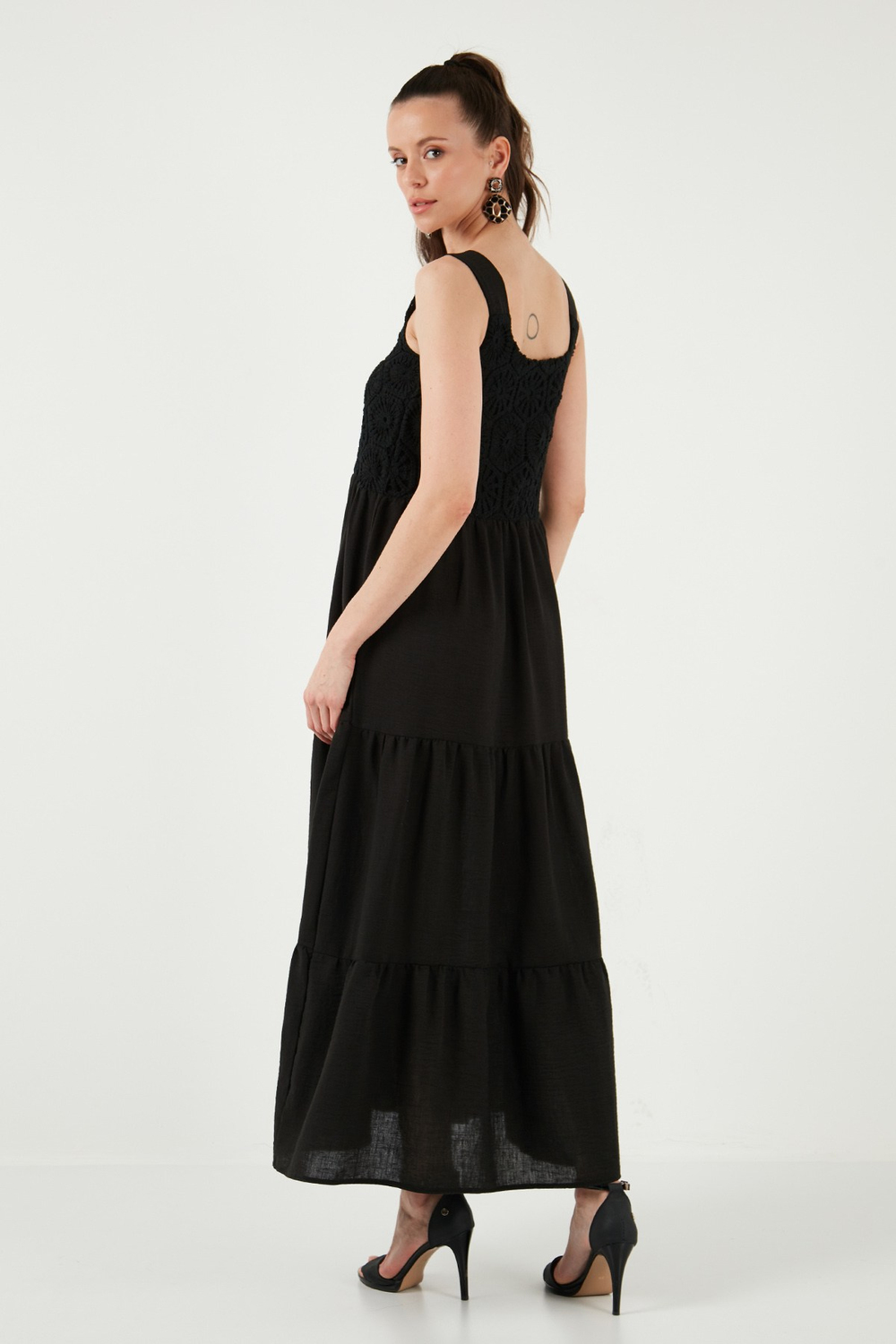 Relaxed Fit Volanlı Uzun Kadın Elbise 611EL010 SİYAH