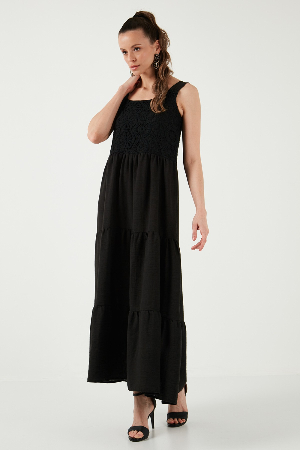 Relaxed Fit Volanlı Uzun Kadın Elbise 611EL010 SİYAH