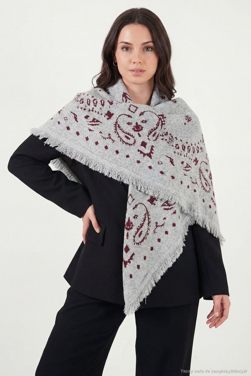 Saçaklı Etnik Desenli 100 x 100 cm Kadın Şal 6941302 GRİ-BORDO