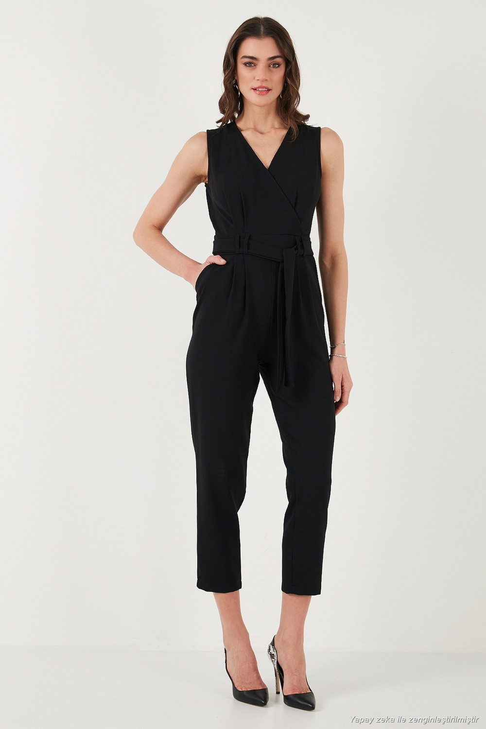 Slim Fit Düz Paça Kruvaze Yaka Kemerli Kadın Tulum 6783626 SİYAH
