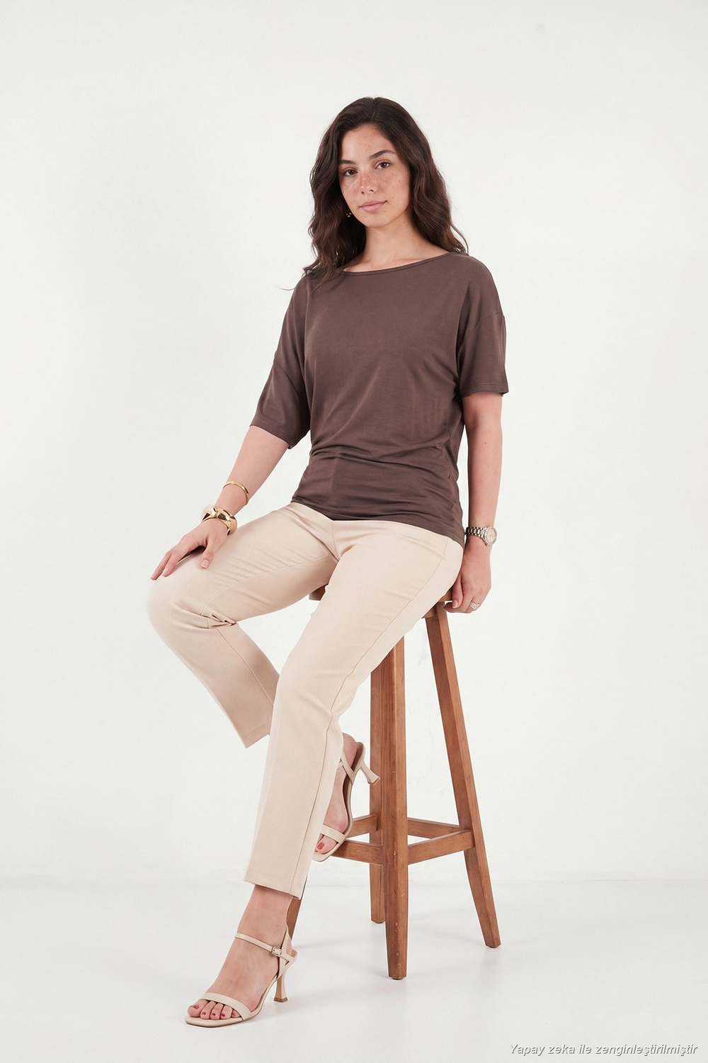 Standart Fit Drape Detaylı Yarasa Kol Kadın T Shirt 5866962 KAHVE