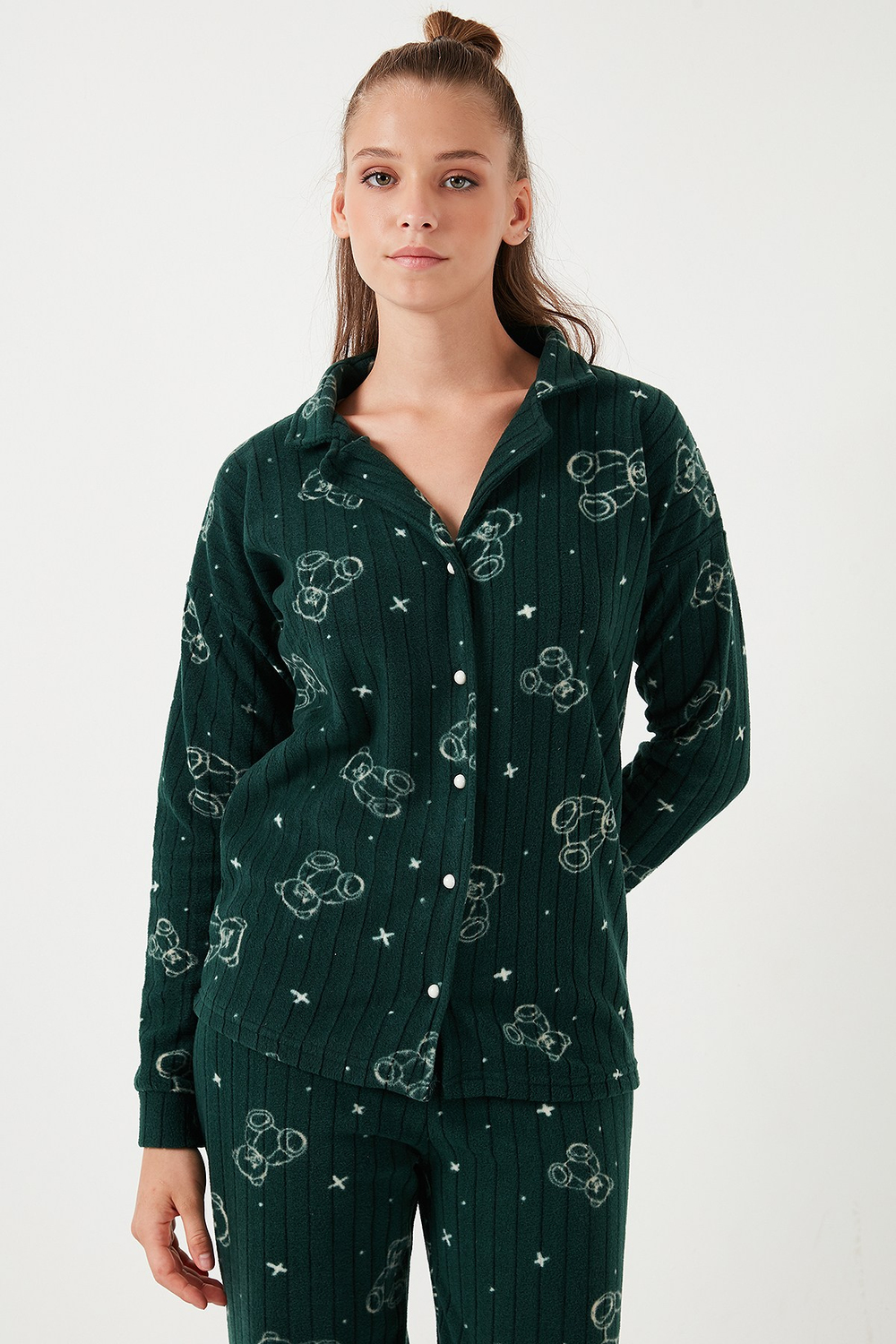 Standart Fit Düğmeli Polarlı Kadın Pijama Takımı 6095616 YEŞİL