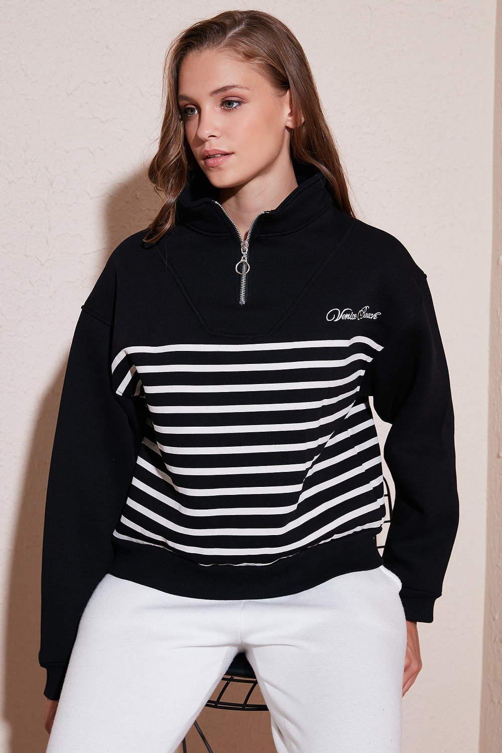 Streç Oversize Fit Yarım Fermuarlı Dik Yaka Kadın Sweat 5865883 SİYAH