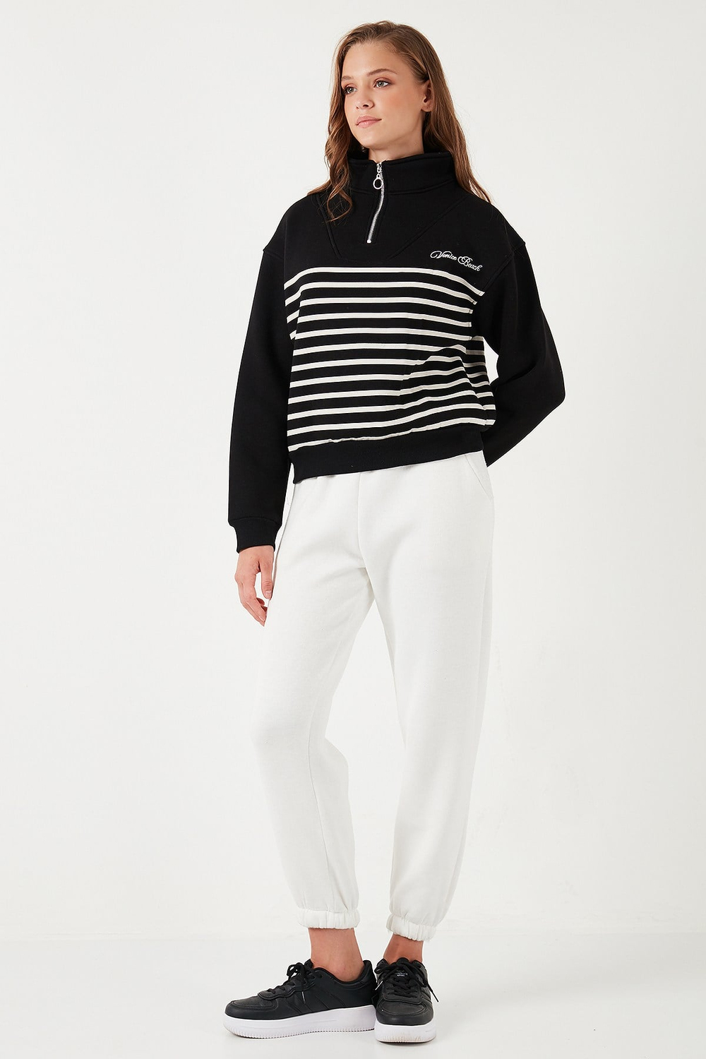 Streç Oversize Fit Yarım Fermuarlı Dik Yaka Kadın Sweat 5865883 SİYAH