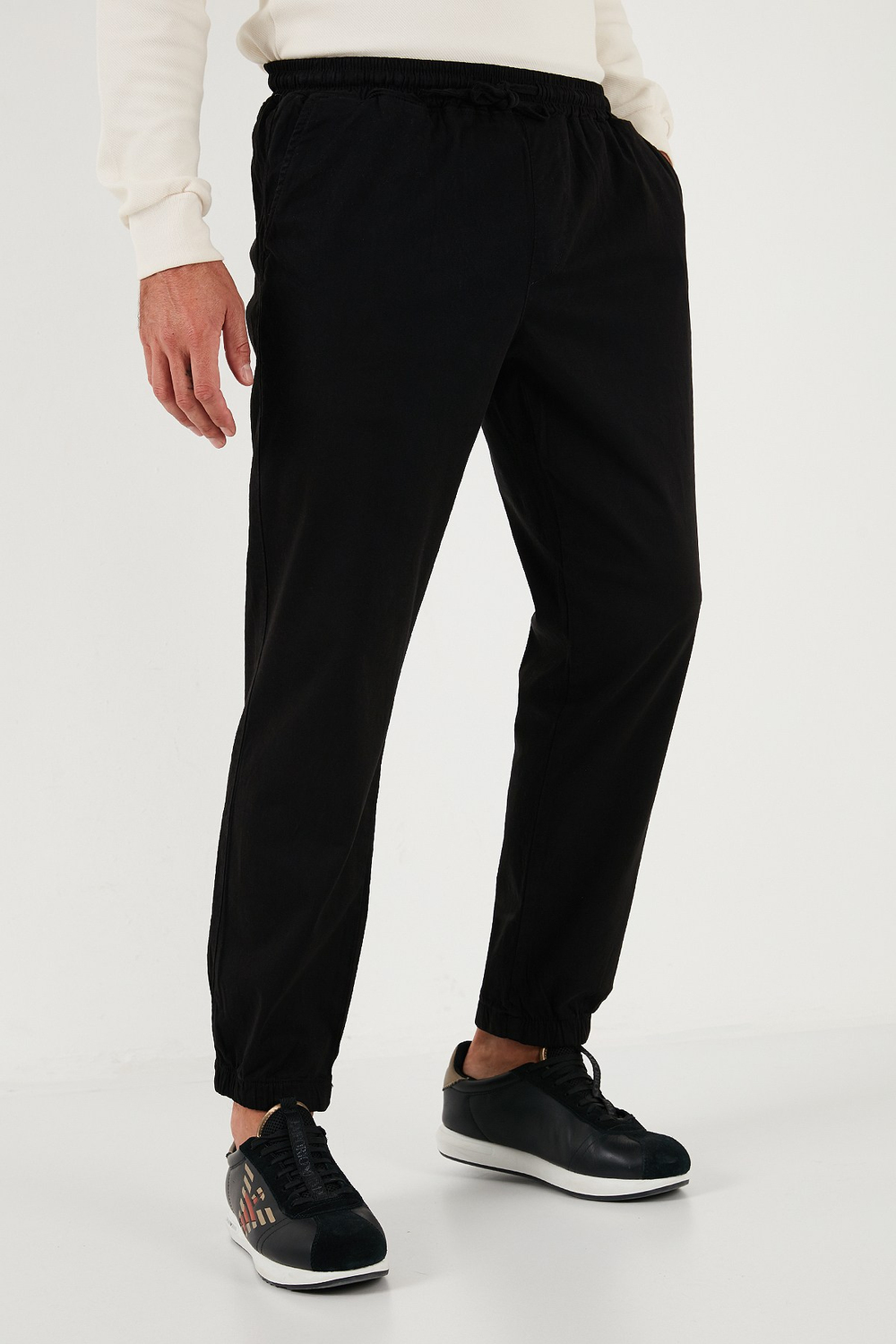 Streç Pamuklu Regular Fit Lastikli Paça Jogger Erkek Pantolon 674004 SİYAH