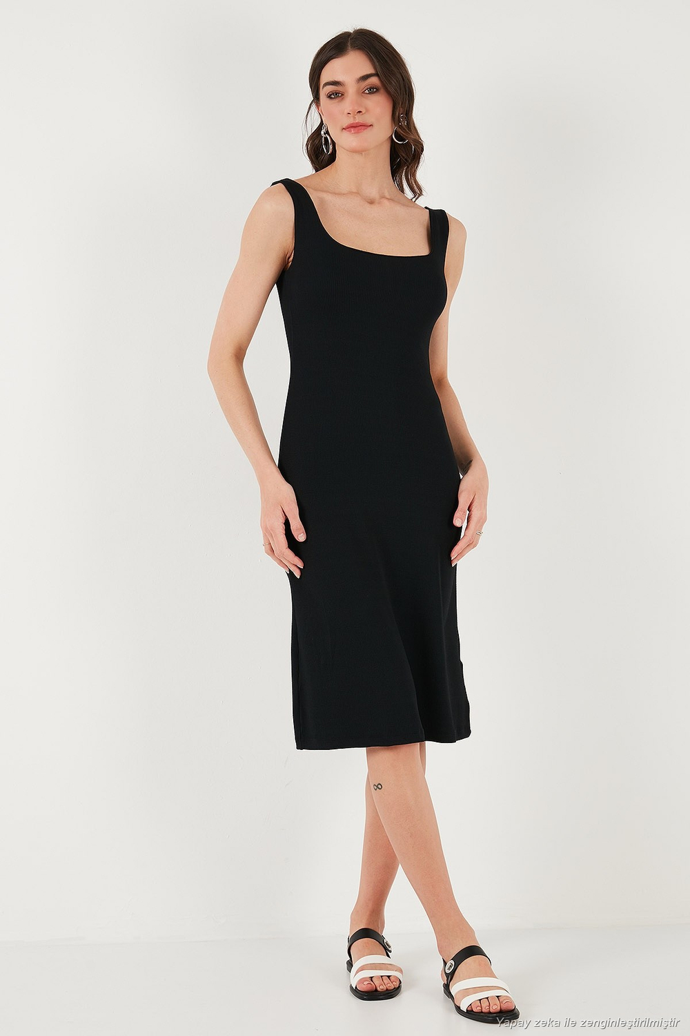Streç Slim Fit Kare Yaka Kalın Askılı Midi Boy Kadın Elbise 5866102 SİYAH