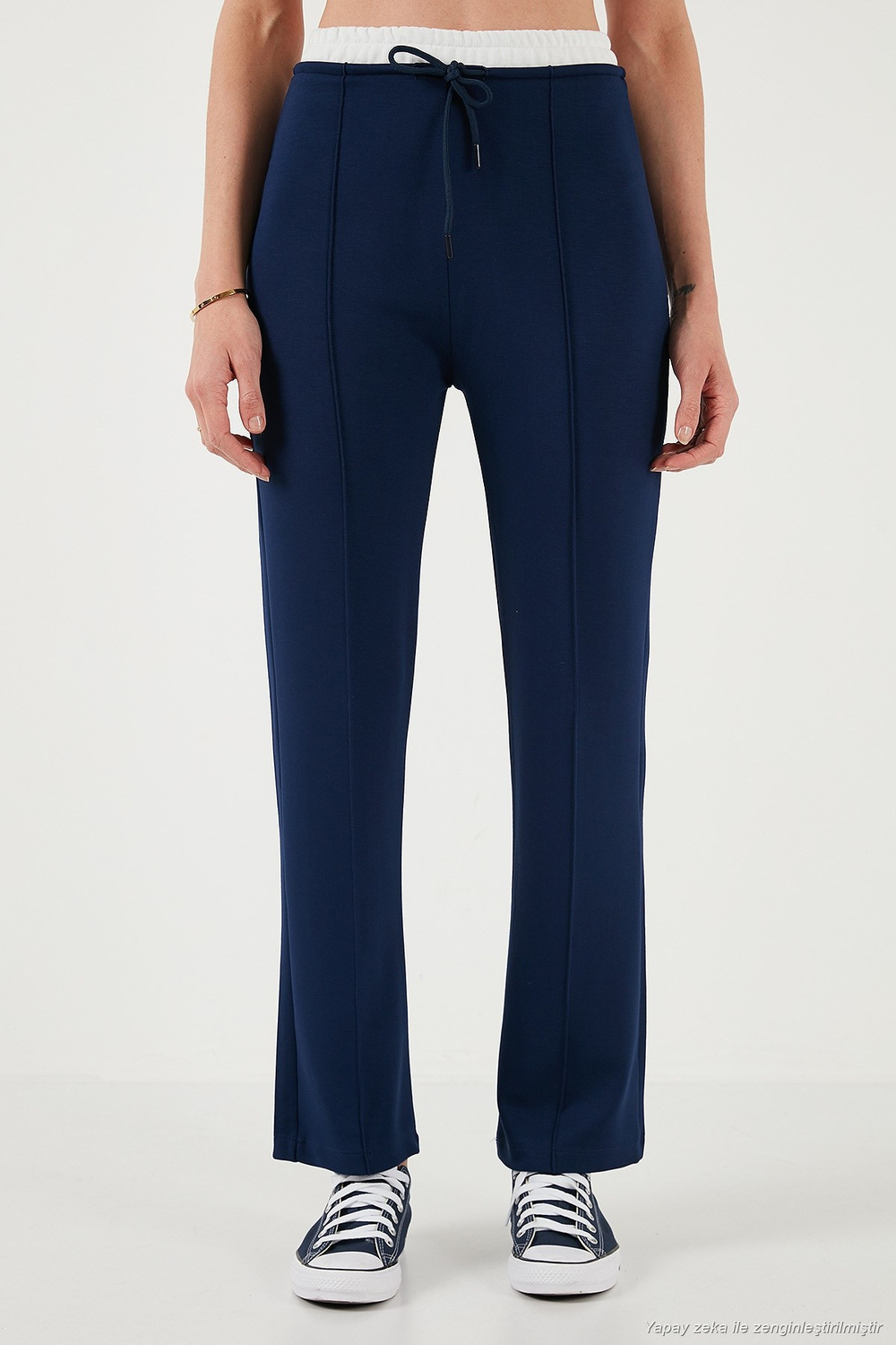 Streç Slim Fit Yüksek Bel Geniş Paça Çimalı Kadın Eşofman Altı 5866078 LACİVERT