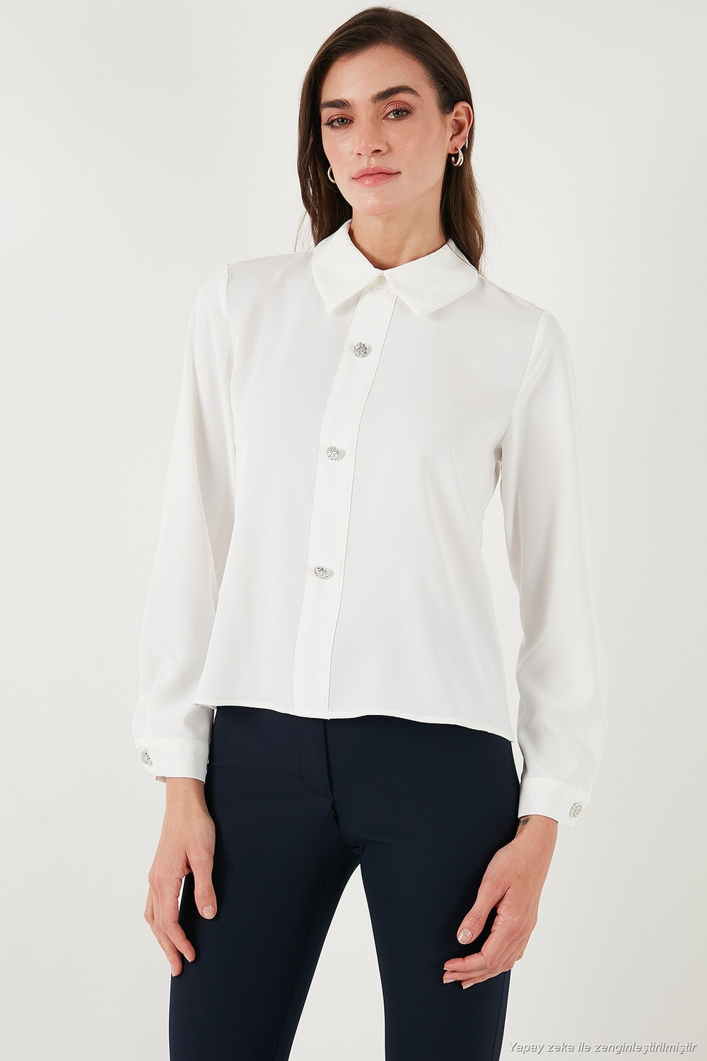 Taşlı Regular Fit Gömlek Yaka Fermuarlı Kadın Bluz 611BZ0493 EKRU