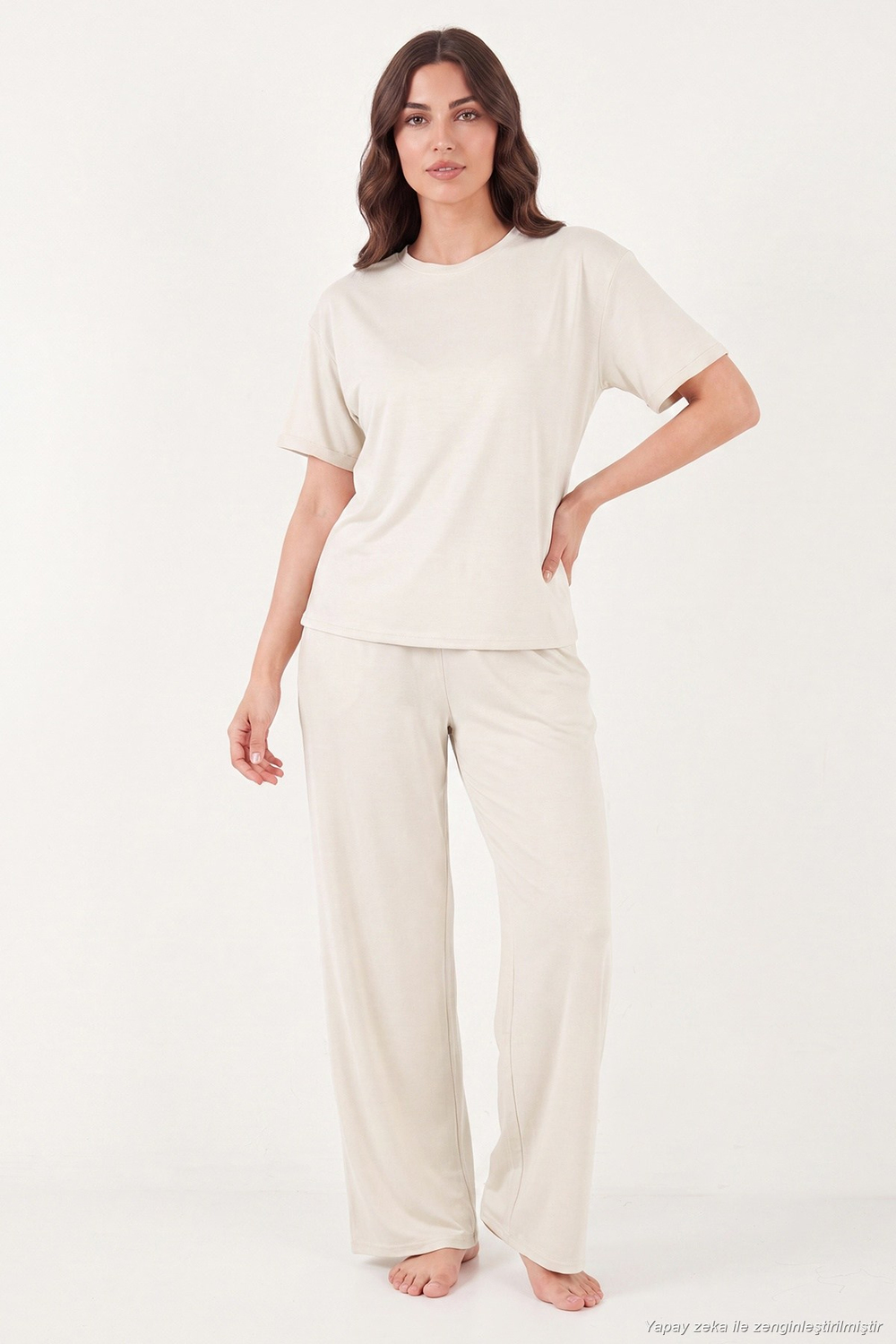 Yumuşak Dokulu Bisiklet Yaka Lastikli Bel Kısa Kollu Kadın Pijama Takımı 65720102 EKRU