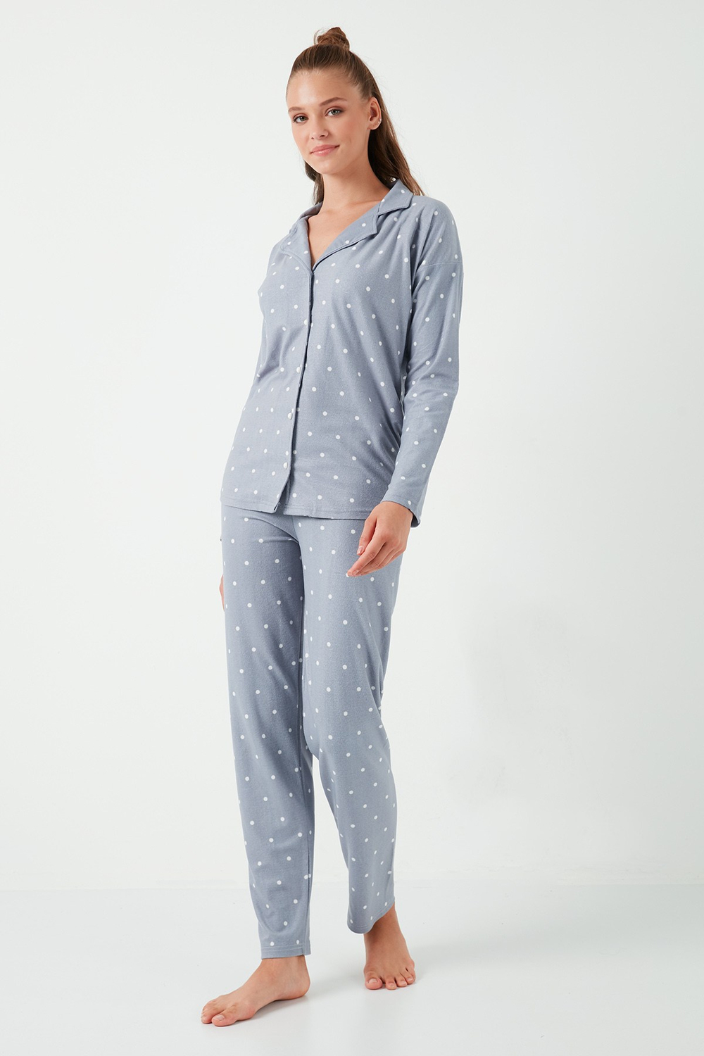 Yumuşak Dokulu Standart Fit Düğmeli Uzun Kollu Kışlık Kadın Pijama Takımı 60956601 GRİ