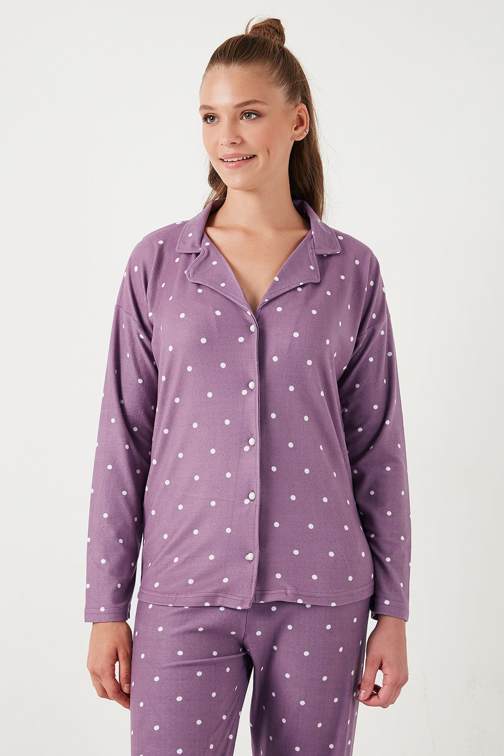 Yumuşak Dokulu Standart Fit Düğmeli Uzun Kollu Kışlık Kadın Pijama Takımı 60956601 LİLA