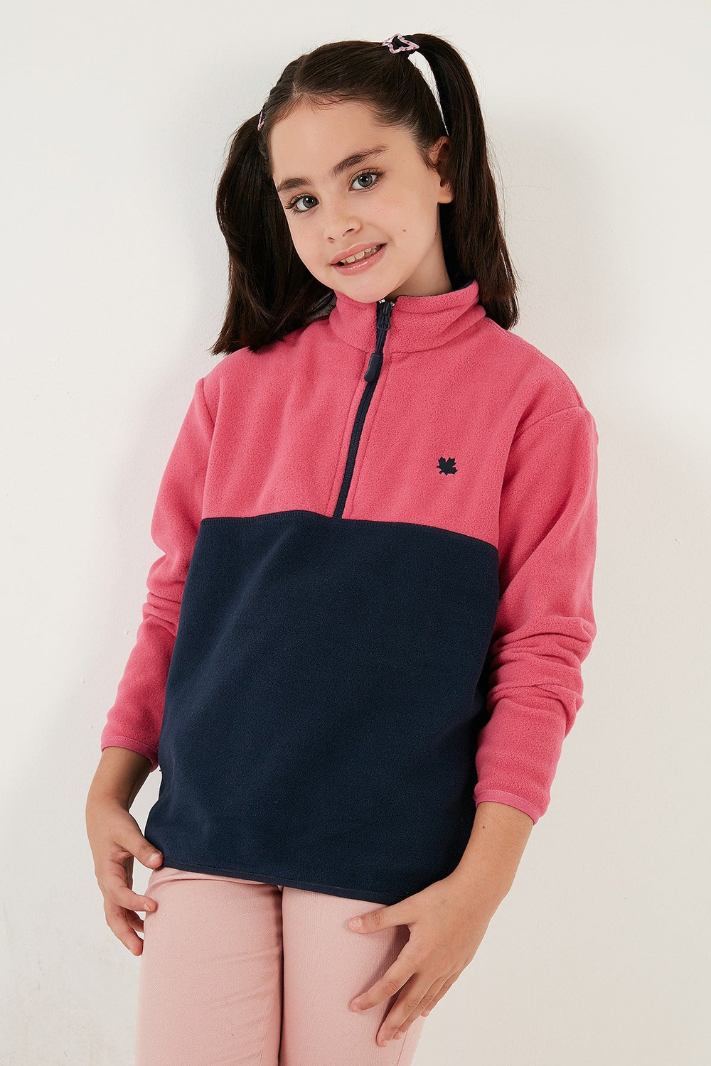 Yumuşak Dokulu Yarım Fermuarlı Renk Bloklu Dik Yaka Unisex Çocuk Polar 5905004 FUŞYA-LACİVERT