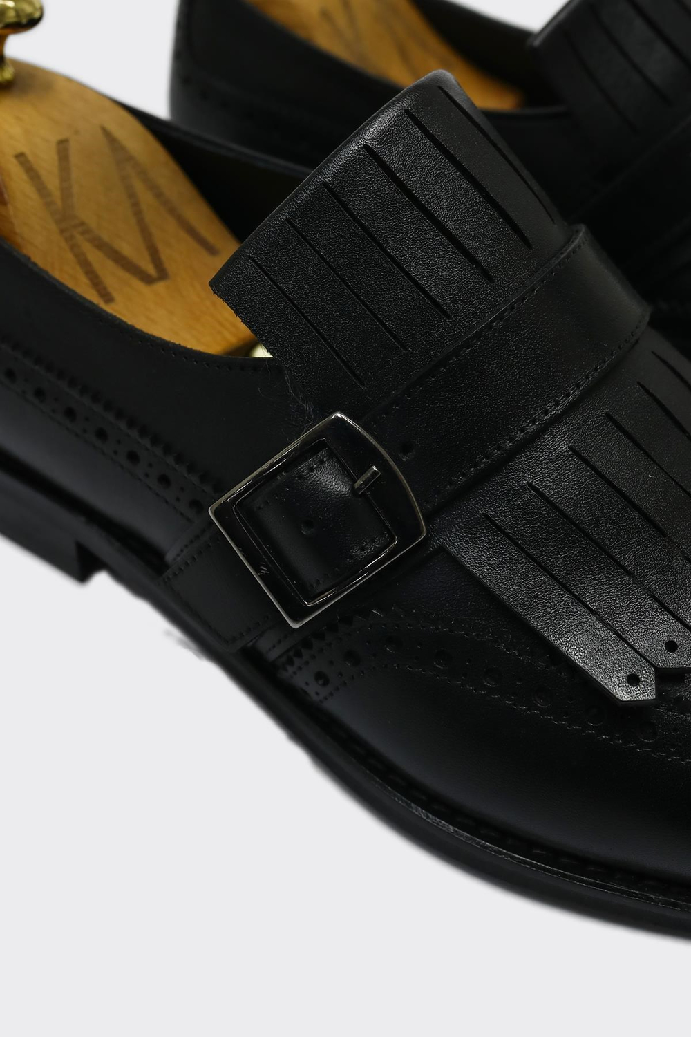Shoes Black  Santo