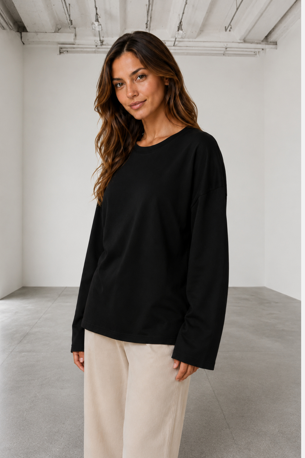 Siyah Oversize Bisiklet Yaka Uzun Kollu Basic Sweatshirt - T-Shirt | Rhen Store