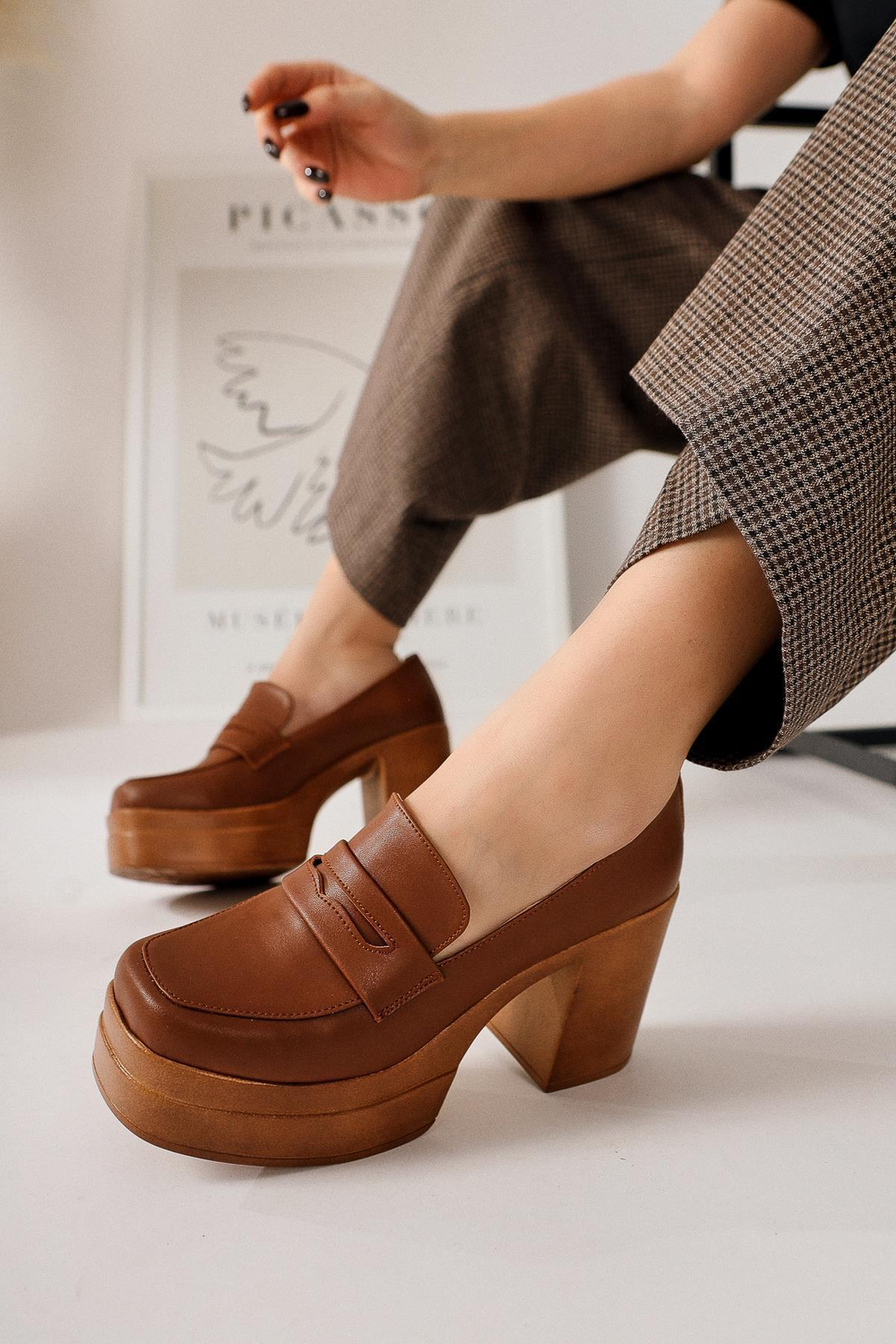 Candace Kahve Topuklu Platformlu Kadın Ayakkabı