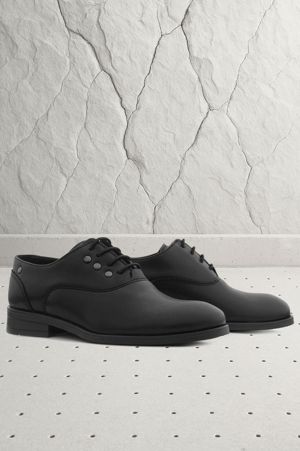 Rakerplus Smokin Siyah Mat Bağcıklı Metal Detaylı Çocuk Klasik Ayakkabısı 3000-SMDT-B.31