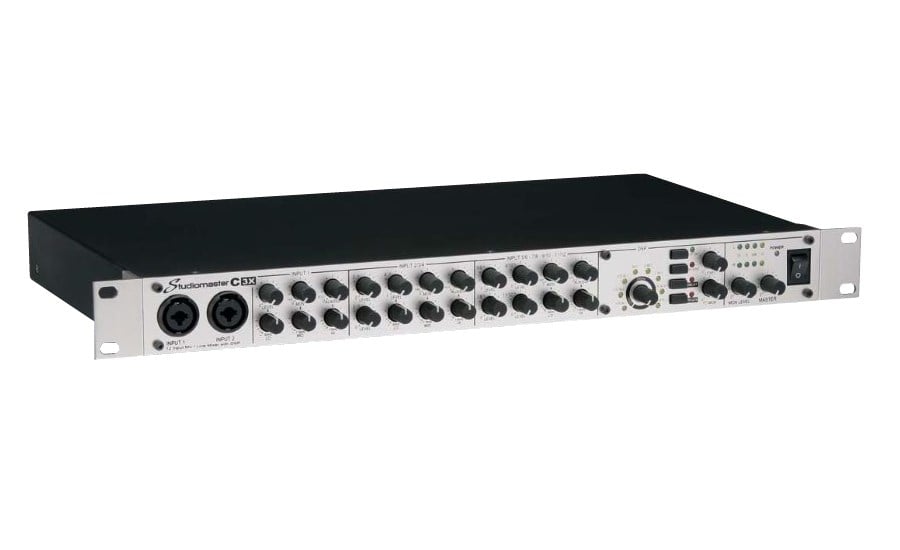 Studiomaster C3X Rack Tipi 4 Mono, 4 Stereo Ses Mikseri