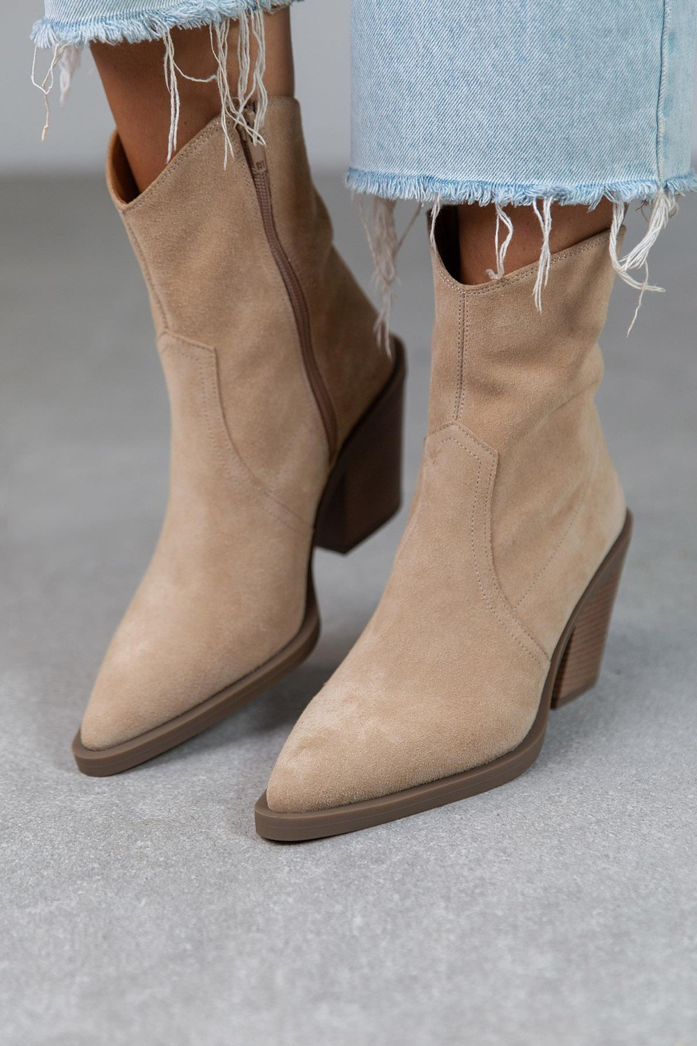 ESCAPE BEJ SÜET KOVBOY BEJ