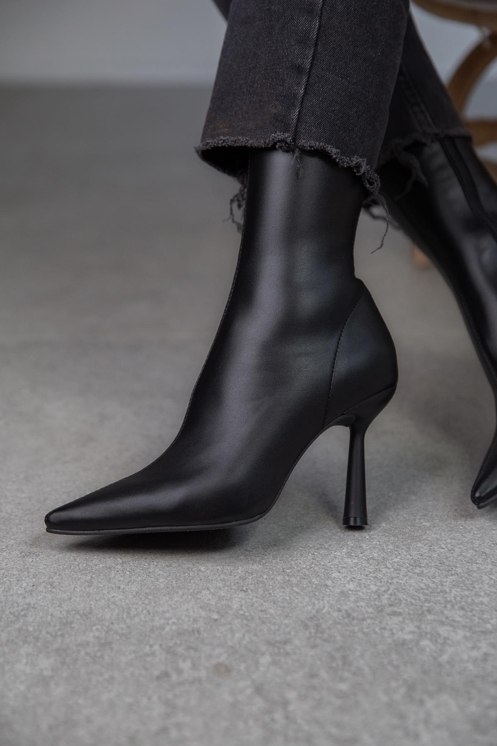 FALL STREÇ SİYAH DERİ BOT SİYAH