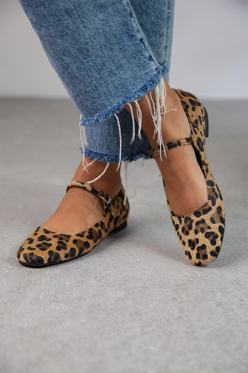 LİLLİE LEO BABET LEO