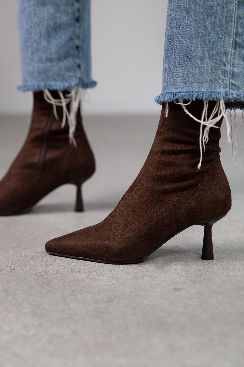 LOOK STREÇ KOYU KAHVE SÜET BOT KAHVE