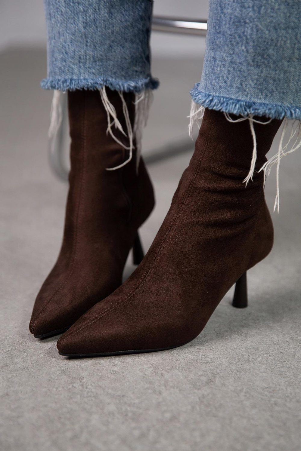 LOOK STREÇ KOYU KAHVE SÜET BOT KAHVE