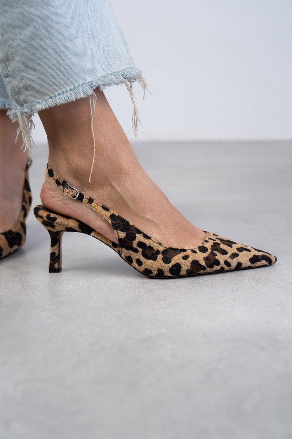 LOVE LEO AYAKKABI LEO