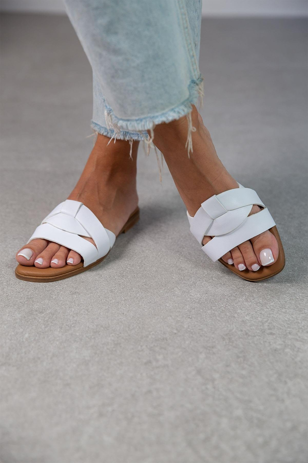 STELLA BEYAZ TERLİK BEYAZ