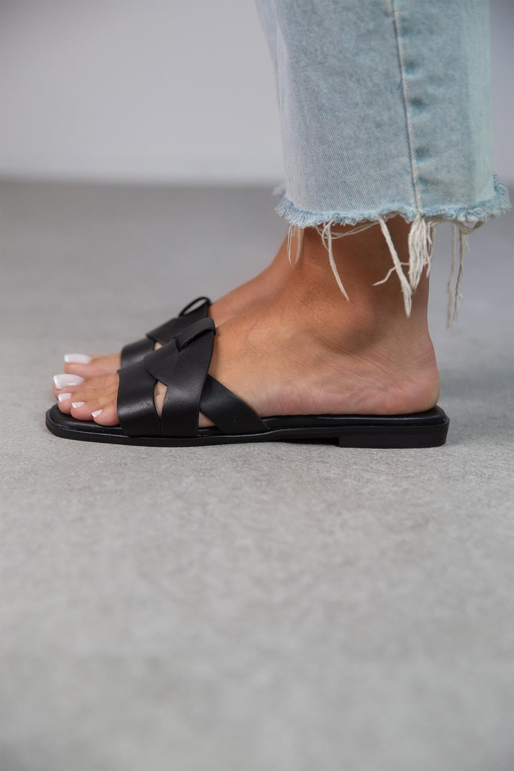 STELLA SİYAH TERLİK SİYAH