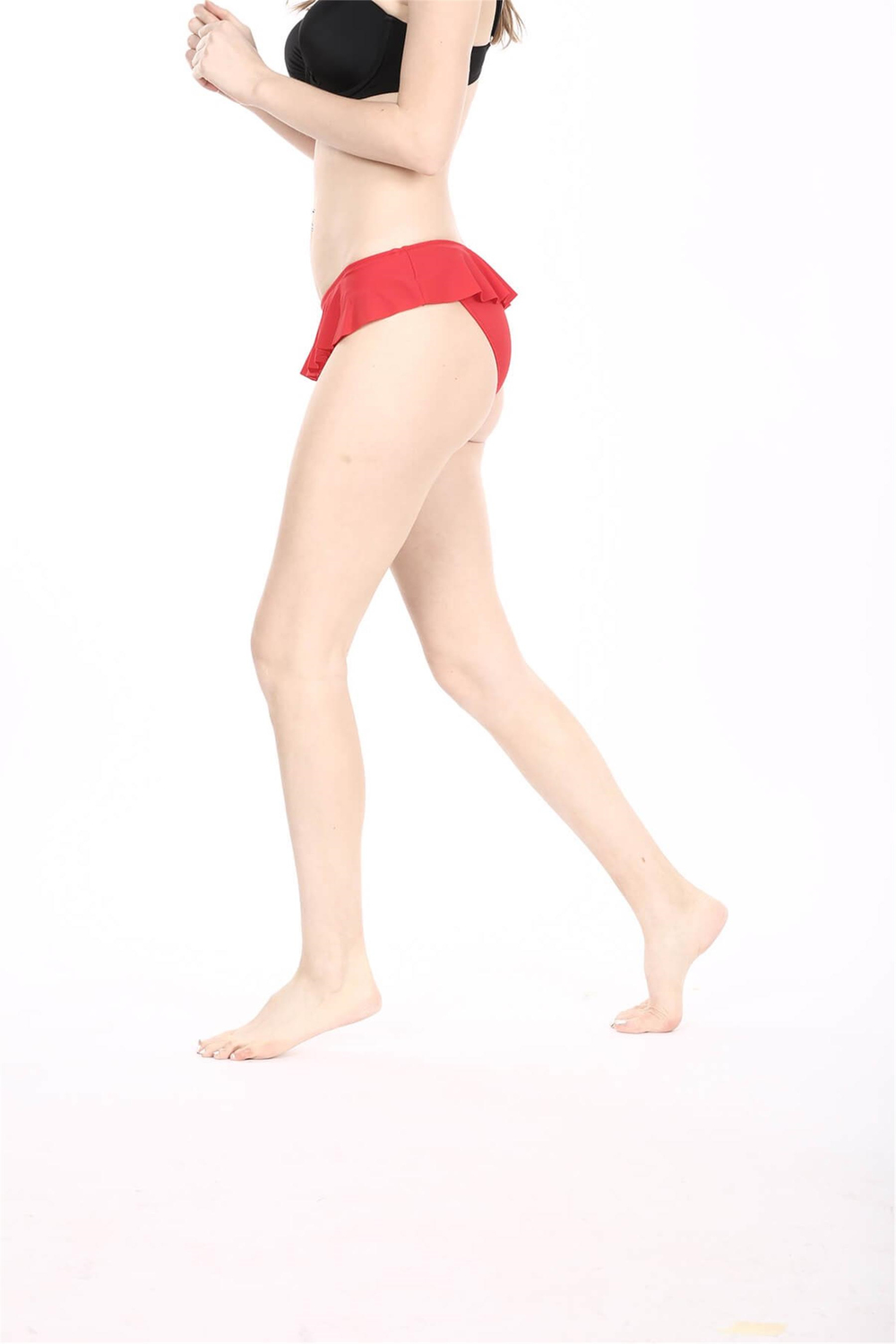 Kadın Kırmızı Yanı Volanlı Bikini Altı