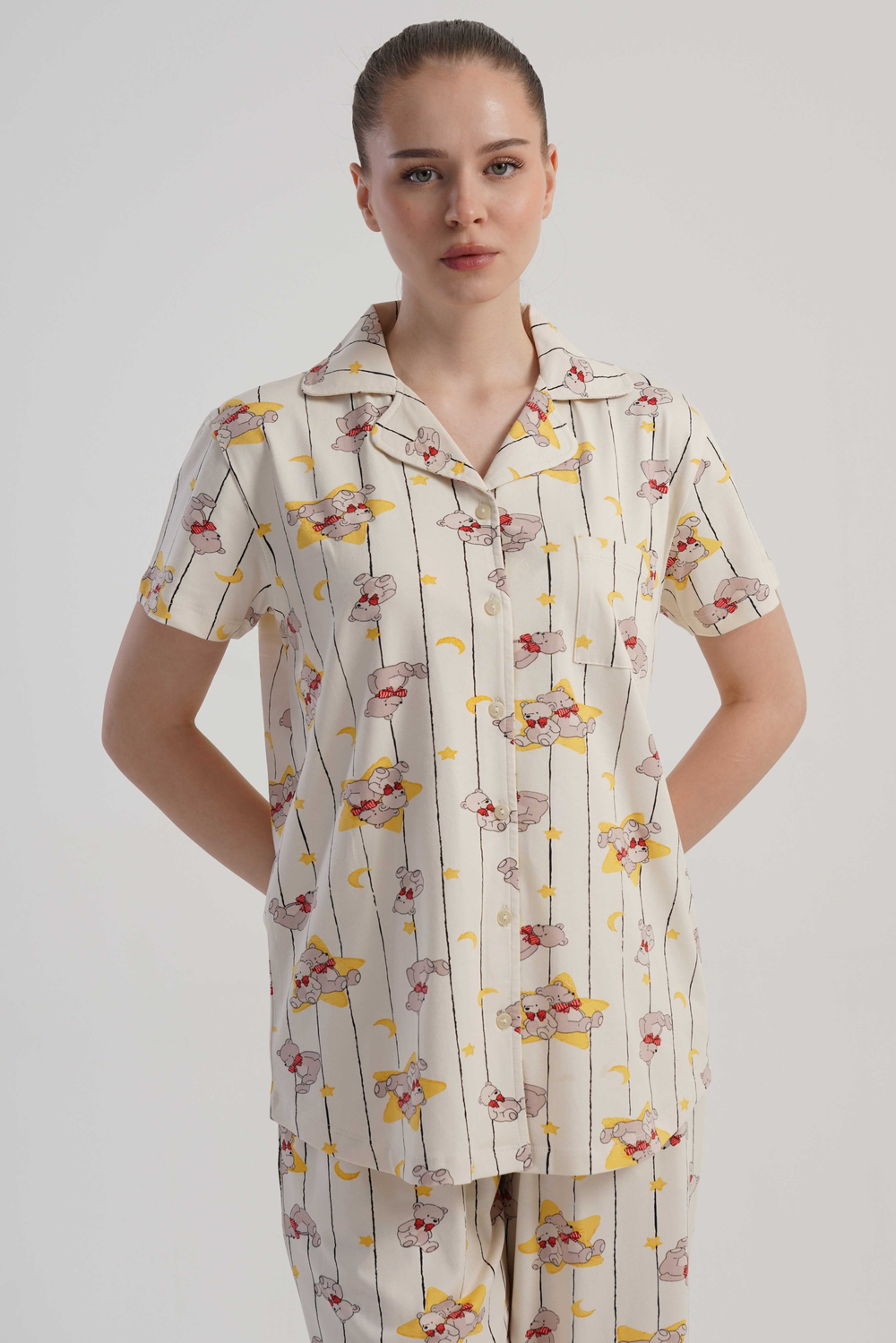 Kadın Bej Lyc Suprem Gömlek Yaka Düğmeli Kısa Kol Pijama Üstü