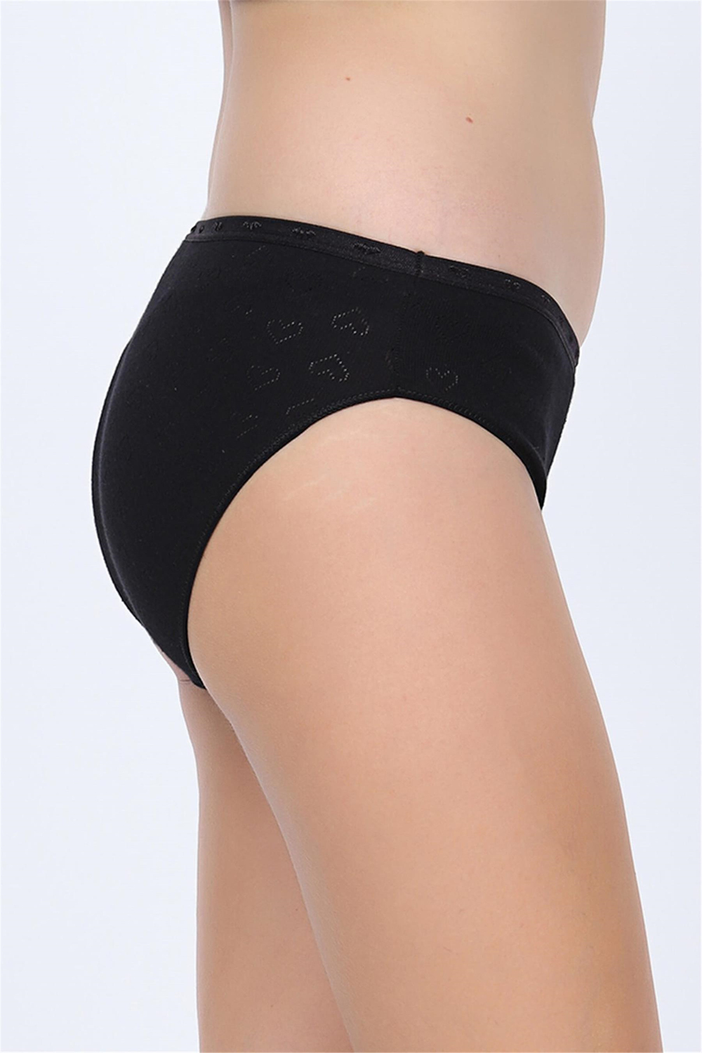 Kadın Siyah Jakarlı Kalpli Slip