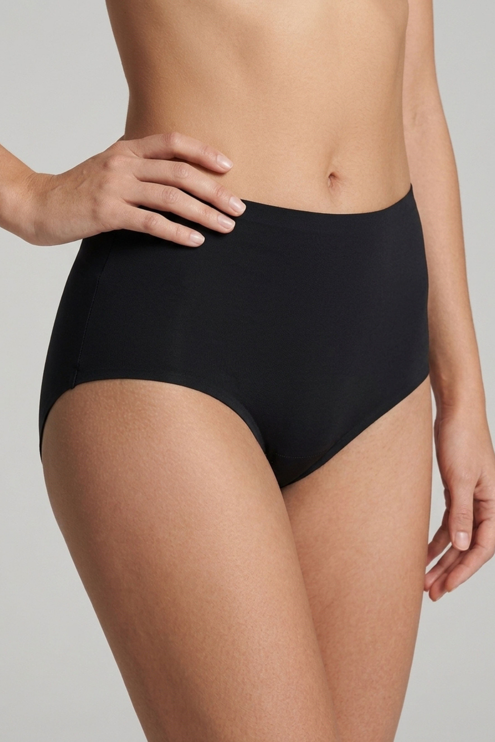 Kadın Siyah Rengi Yüksek Bel Dikişsiz Toparlayıcı Slip Korse