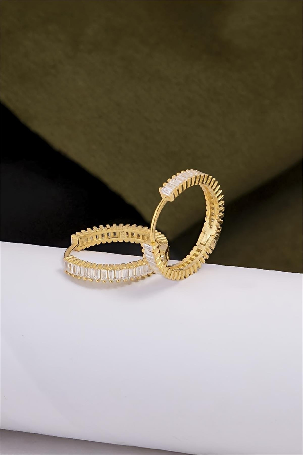 925 Ayar Gümüş Altın Kaplama Orta Boy Baget Küpe