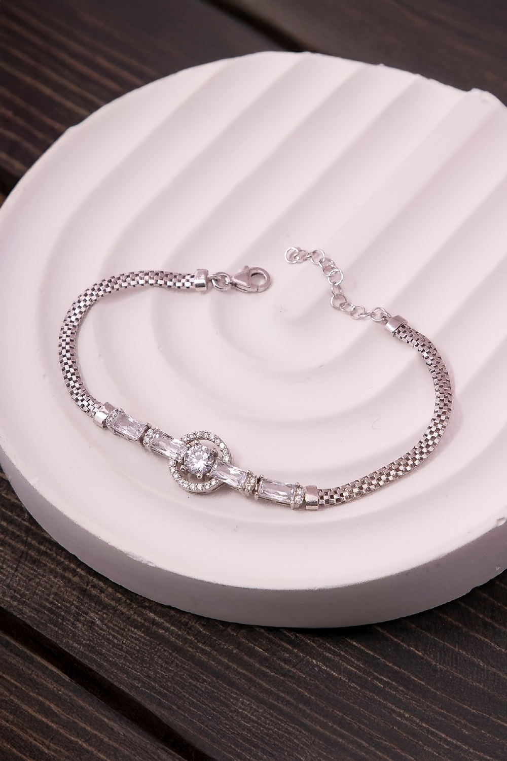 925 Ayar Gümüş Baget ve Zirkon Taşlı Rodyumlu Circle Bayan Bileklik