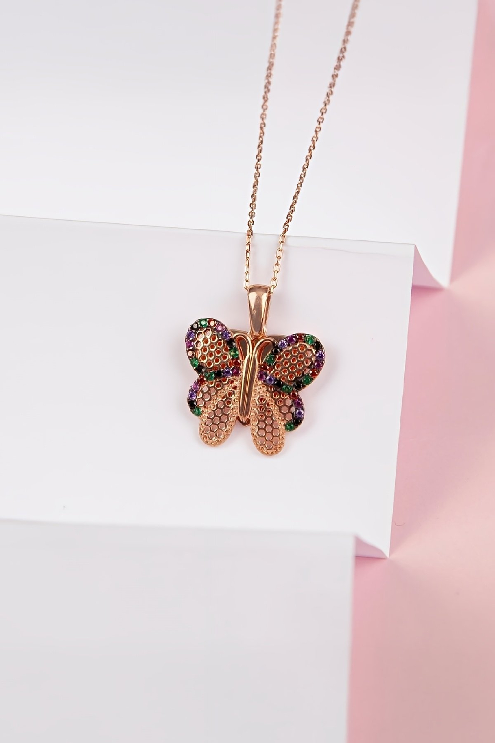 925 Ayar Gümüş Mix Taşlı Kelebek İsimli Bayan Kolye