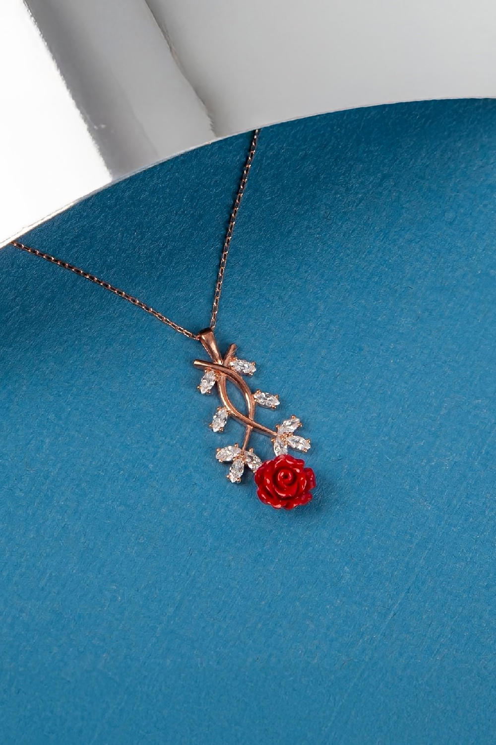 925 Ayar Gümüş Zirkon Taşlı Rose Renk Gül Bayan Kolye